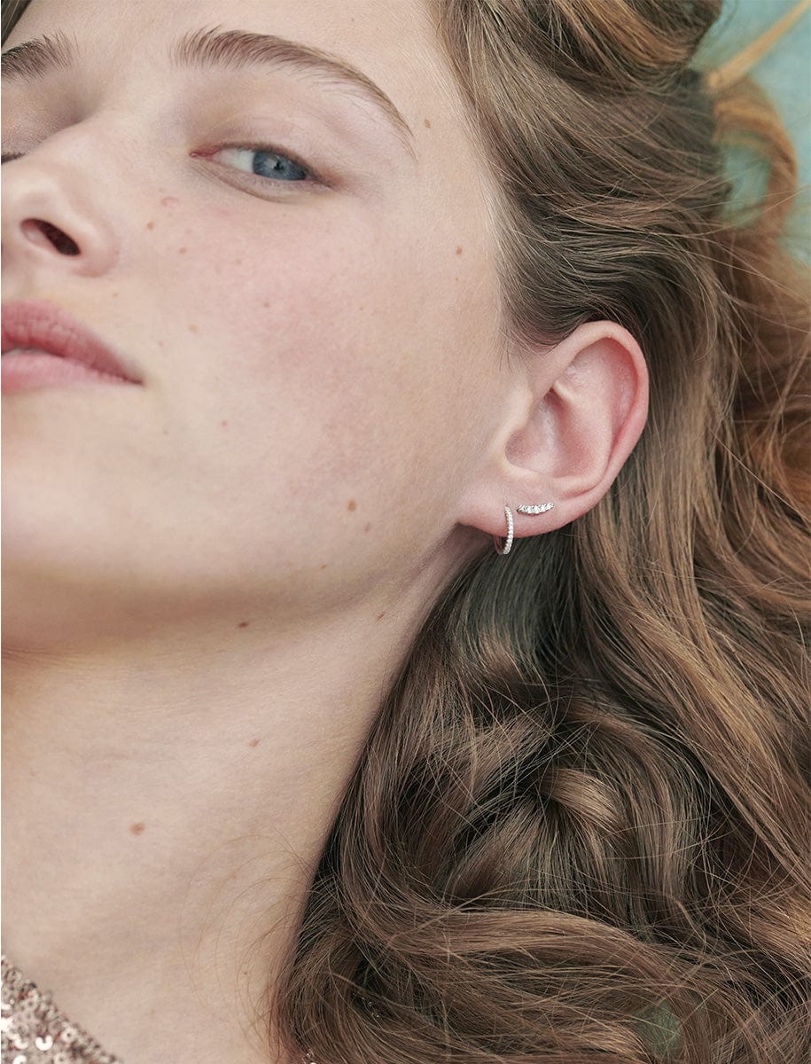 Pavée Gold and diamonds piercing