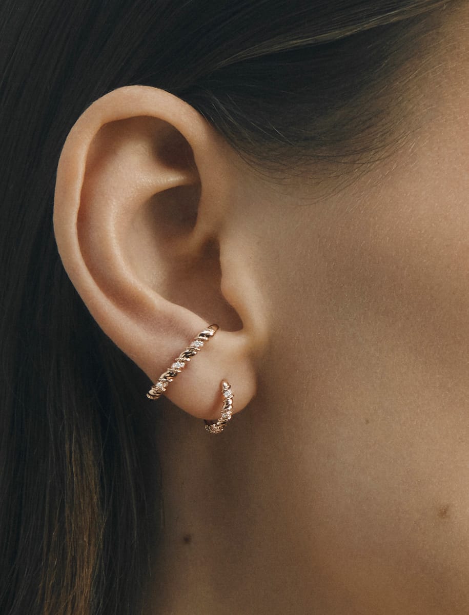 Boucle unique Twist Or et diamants