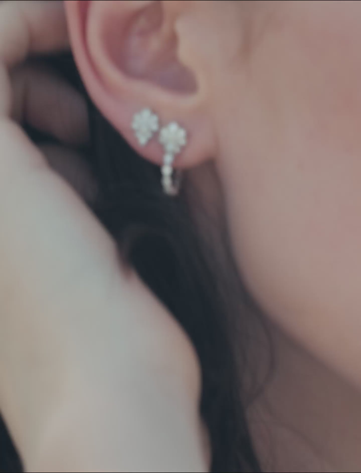 Boucle unique Vénus Créole or et diamants